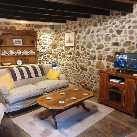 Bay Cottage Gite, Busserolles. 外观 照片