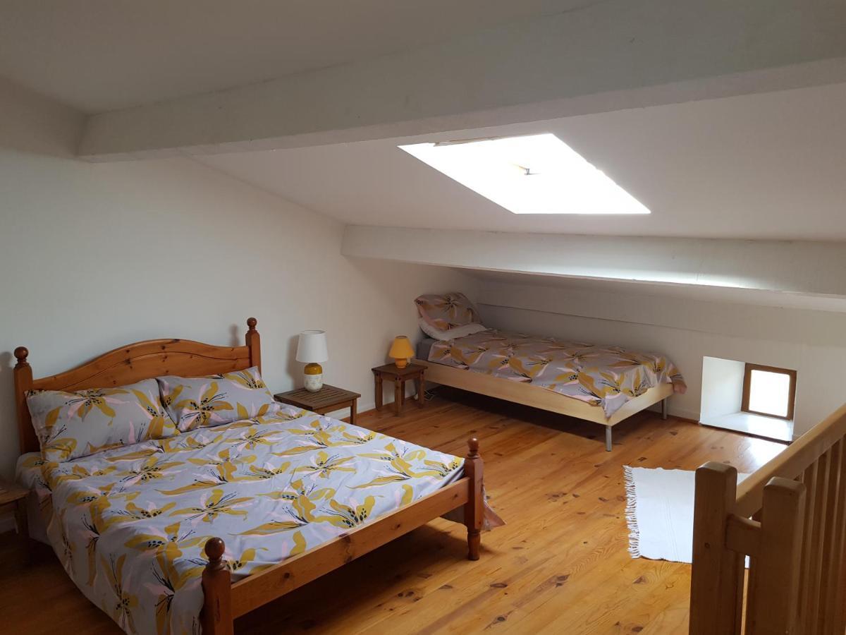 Bay Cottage Gite, Busserolles. 外观 照片