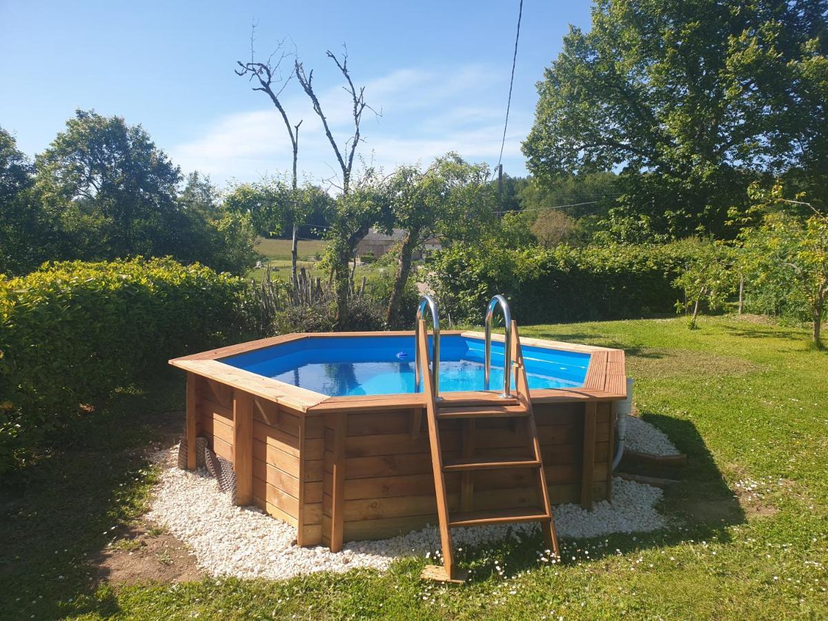 Bay Cottage Gite, Busserolles. 外观 照片