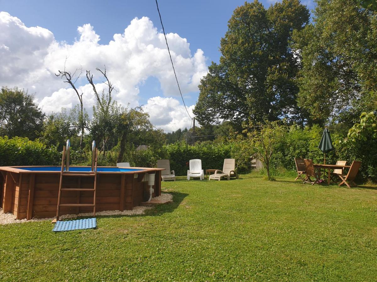 Bay Cottage Gite, Busserolles. 外观 照片